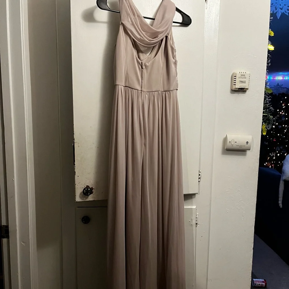 David’s Bridal dress - Picture 3 of 5